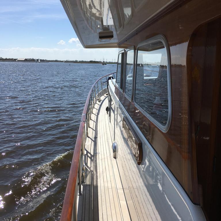Schiffskoje Mit Fruhstuck Botel